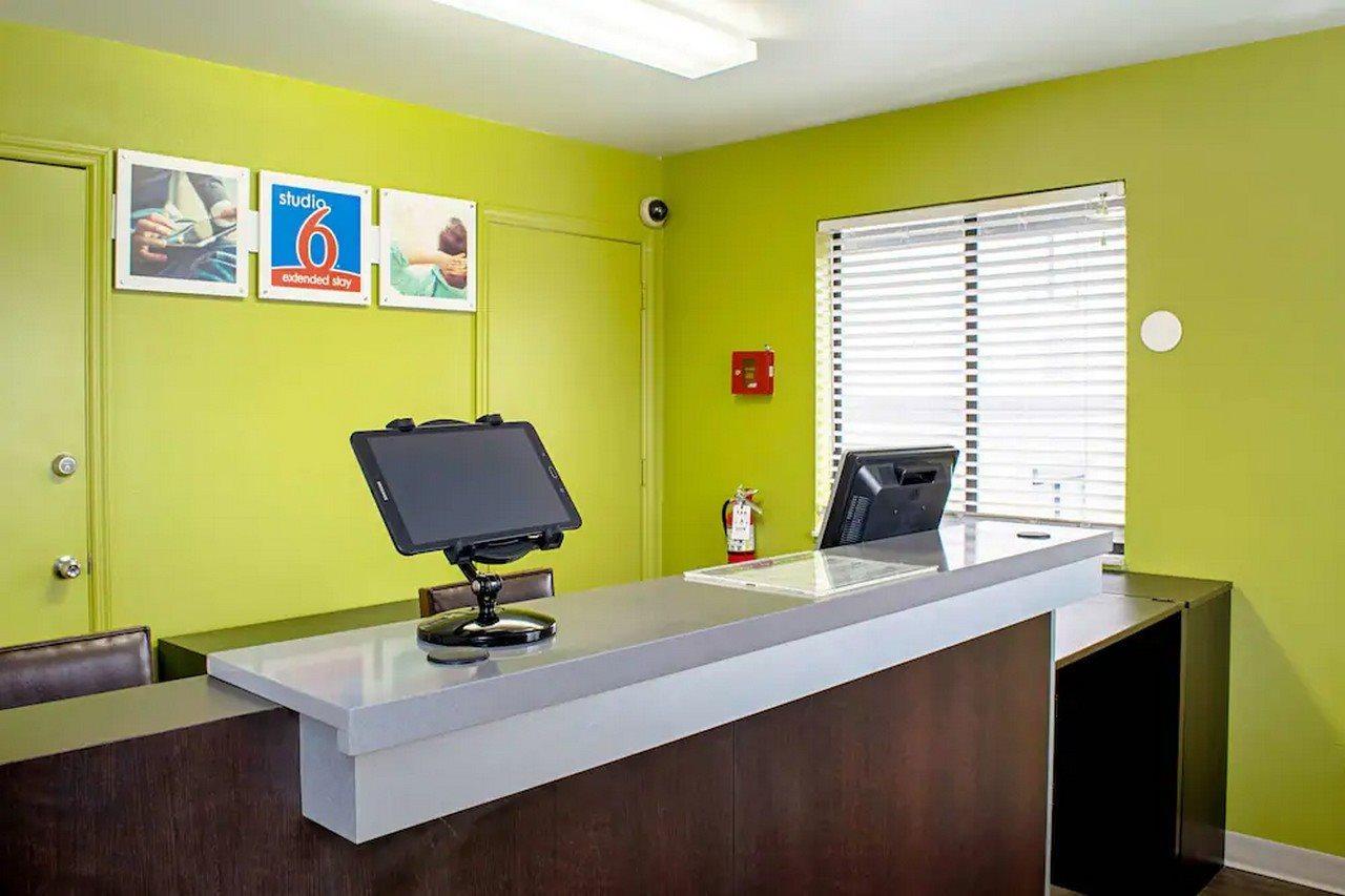 Welcome Suites Springdale Ngoại thất bức ảnh