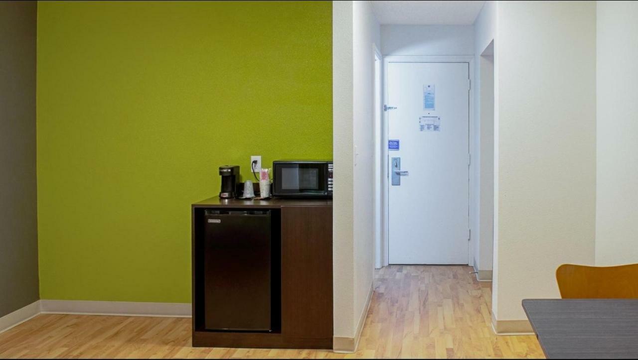 Welcome Suites Springdale Ngoại thất bức ảnh
